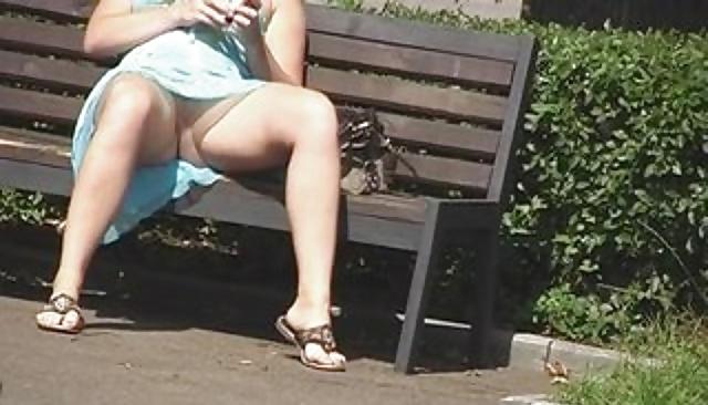 25P Candid Mature Upskirt - Panty Voyeur - Big Butt Milf