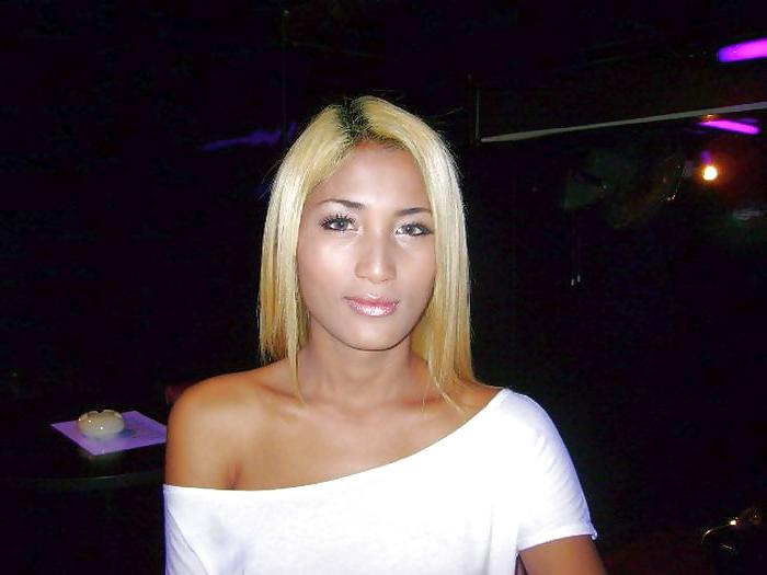 25P Blond Ladyboy Jan from Pattaya
