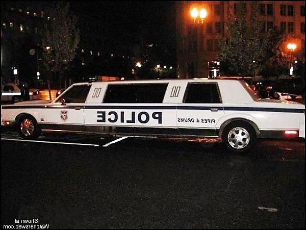 21P Intersting Police Cars (non nude - just funny)