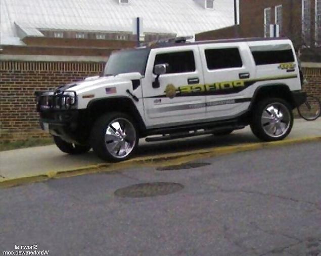 21P Intersting Police Cars (non nude - just funny)