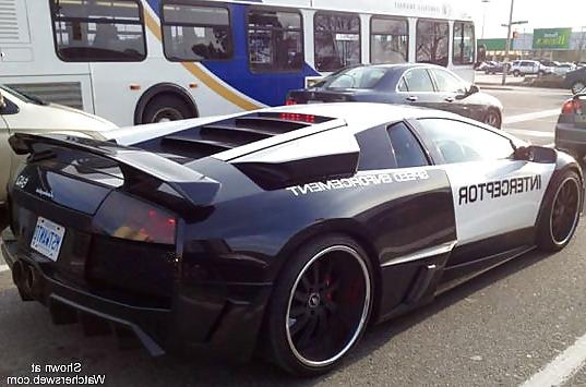 21P Intersting Police Cars (non nude - just funny)