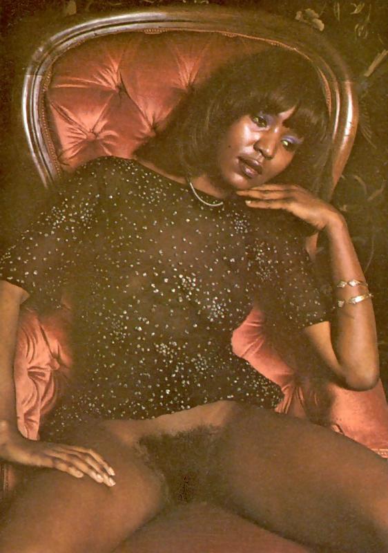10P CLASSIC BLACK MILFS AND MATURES VOL.49