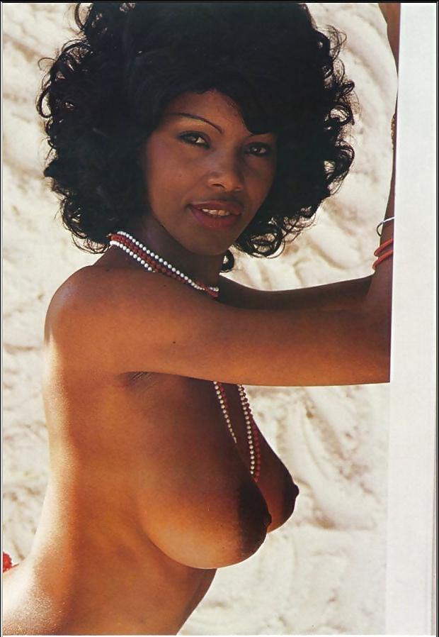 10P CLASSIC BLACK MILFS AND MATURES VOL.49