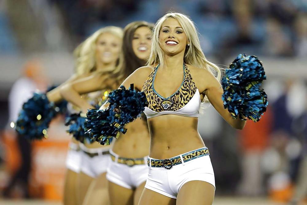 12P NFL Cheerleaders Non-Nude