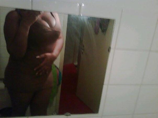 18P Busty black girl