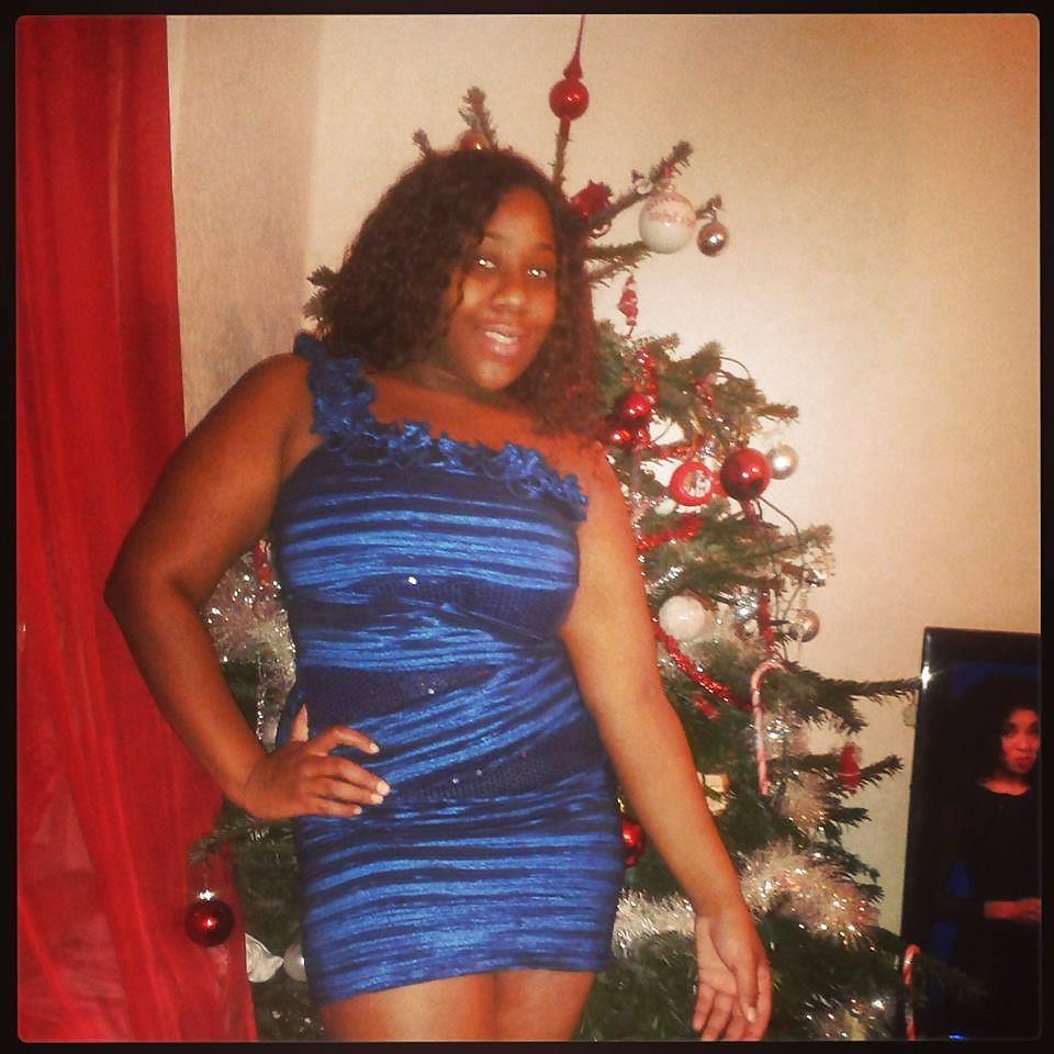18P Busty black girl