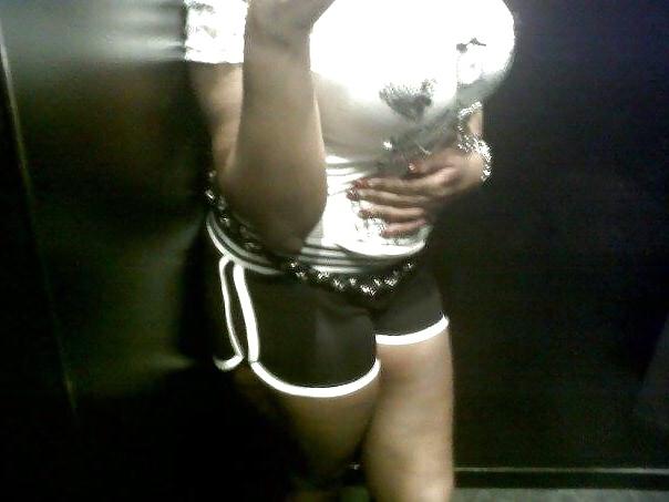 18P Busty black girl