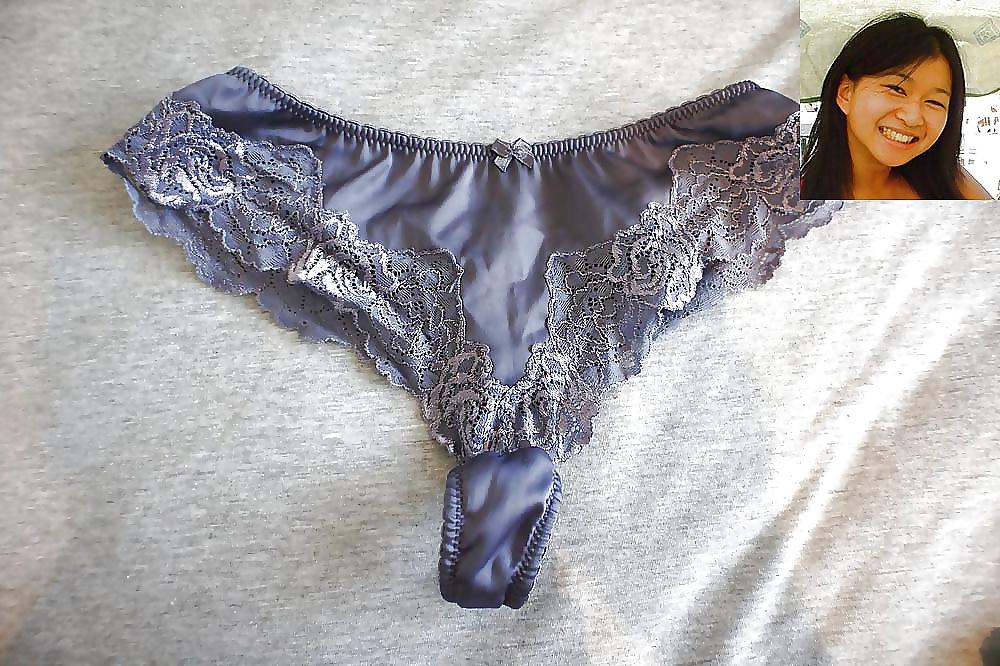 9P Asian Friends Dirty Panties