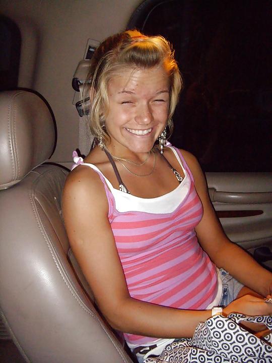 25P Teen girls have more fun!