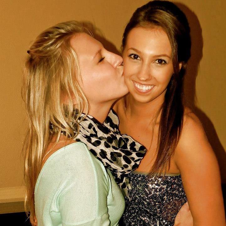 25P Teen girls hot mix
