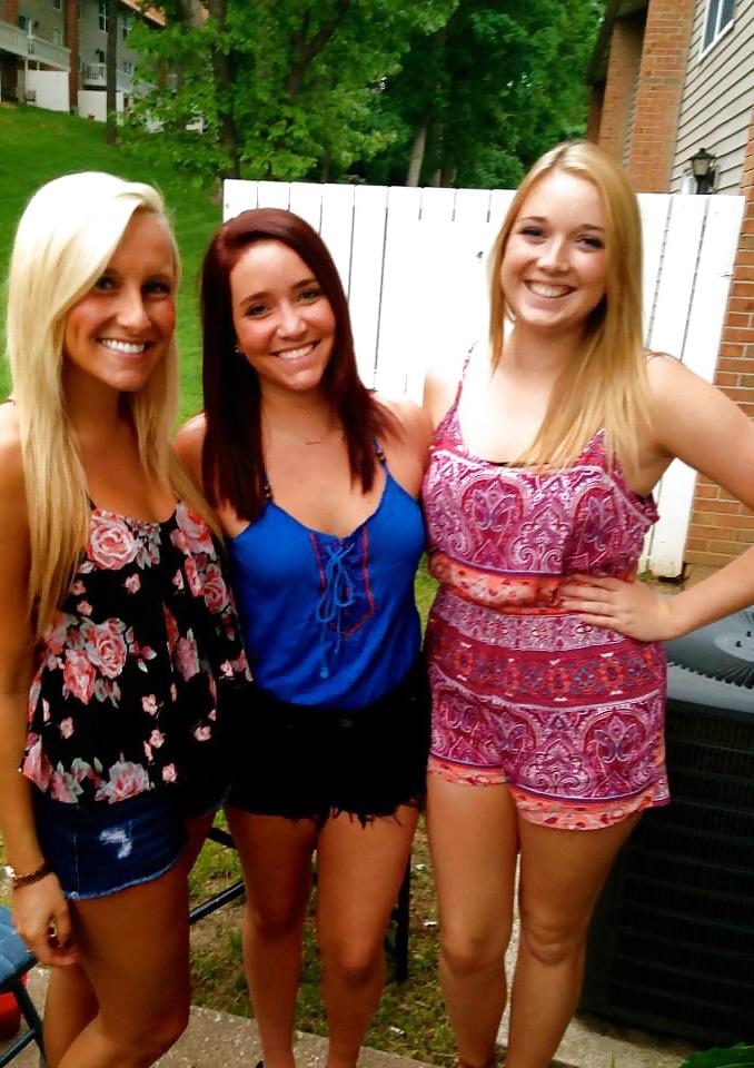 25P Teen girls hot mix