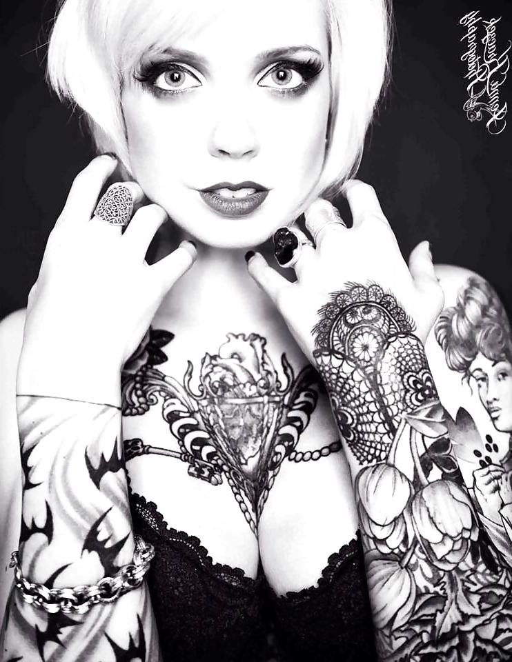 25P Sara X Mills
