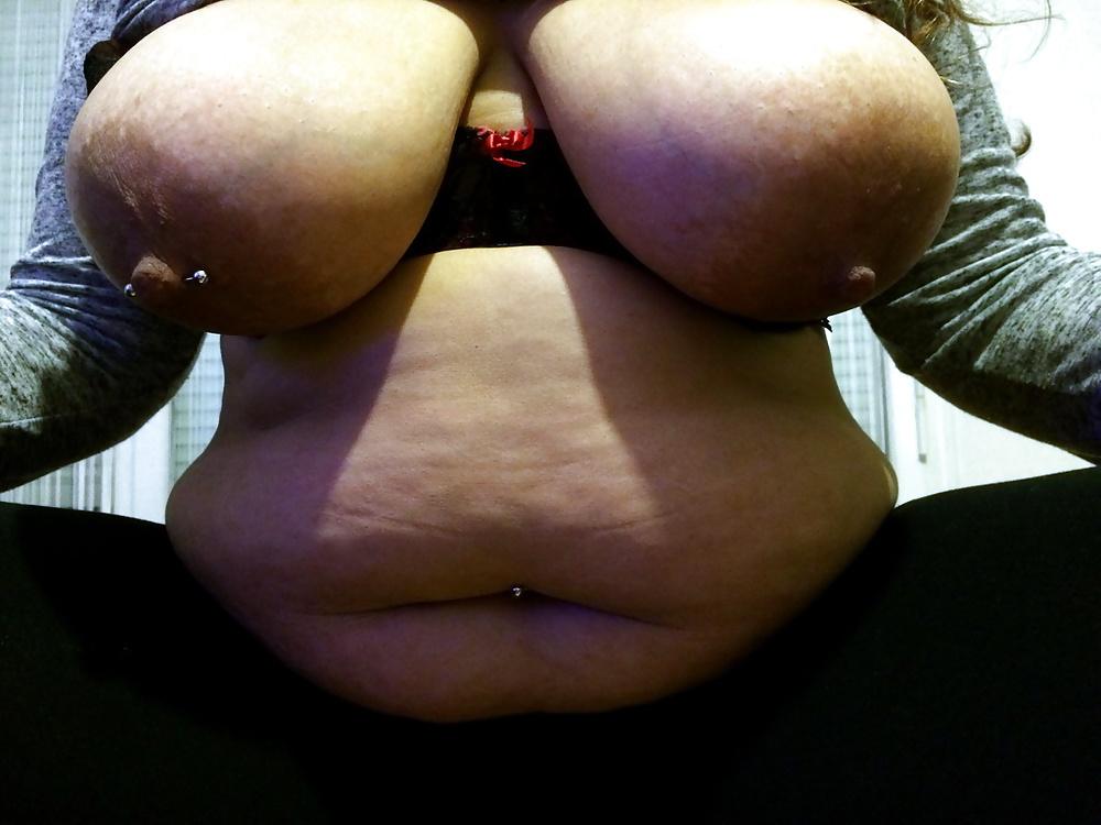 25P BBW latin in yoga pants