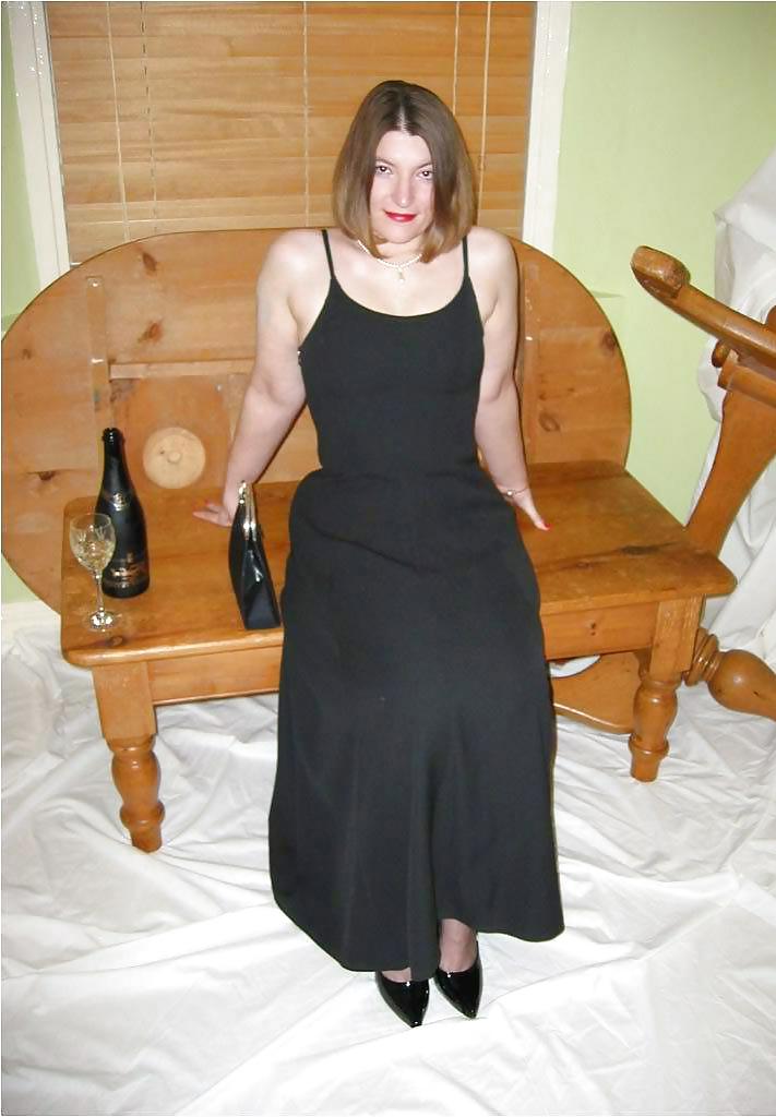 21P Amateur model lady lets herself go