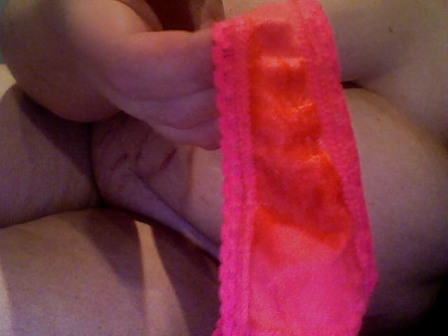 13P Bbw slut in her panties