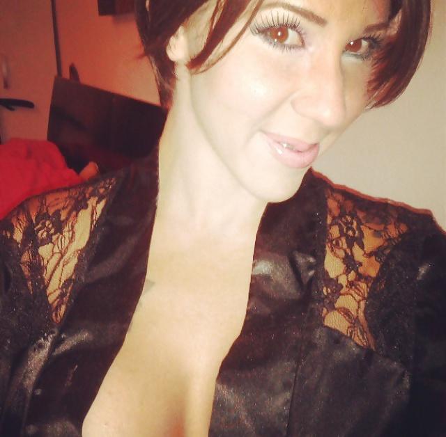 13P Latina and black pussy