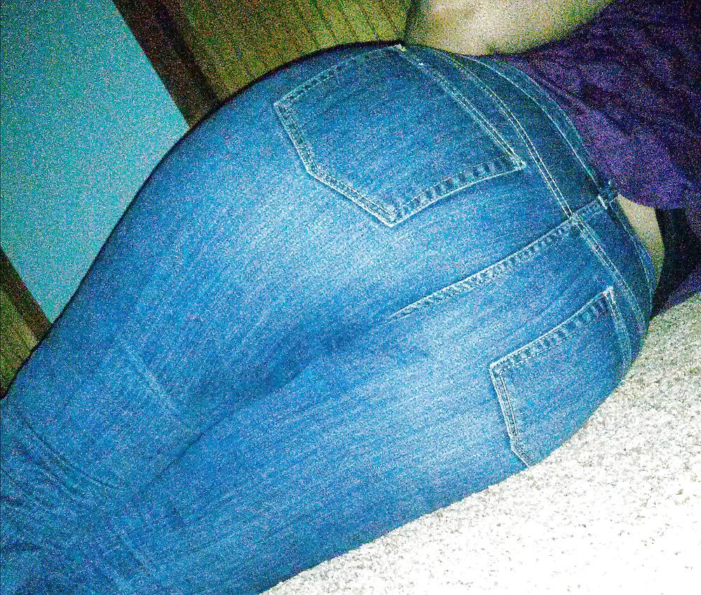 25P Big phat booty 