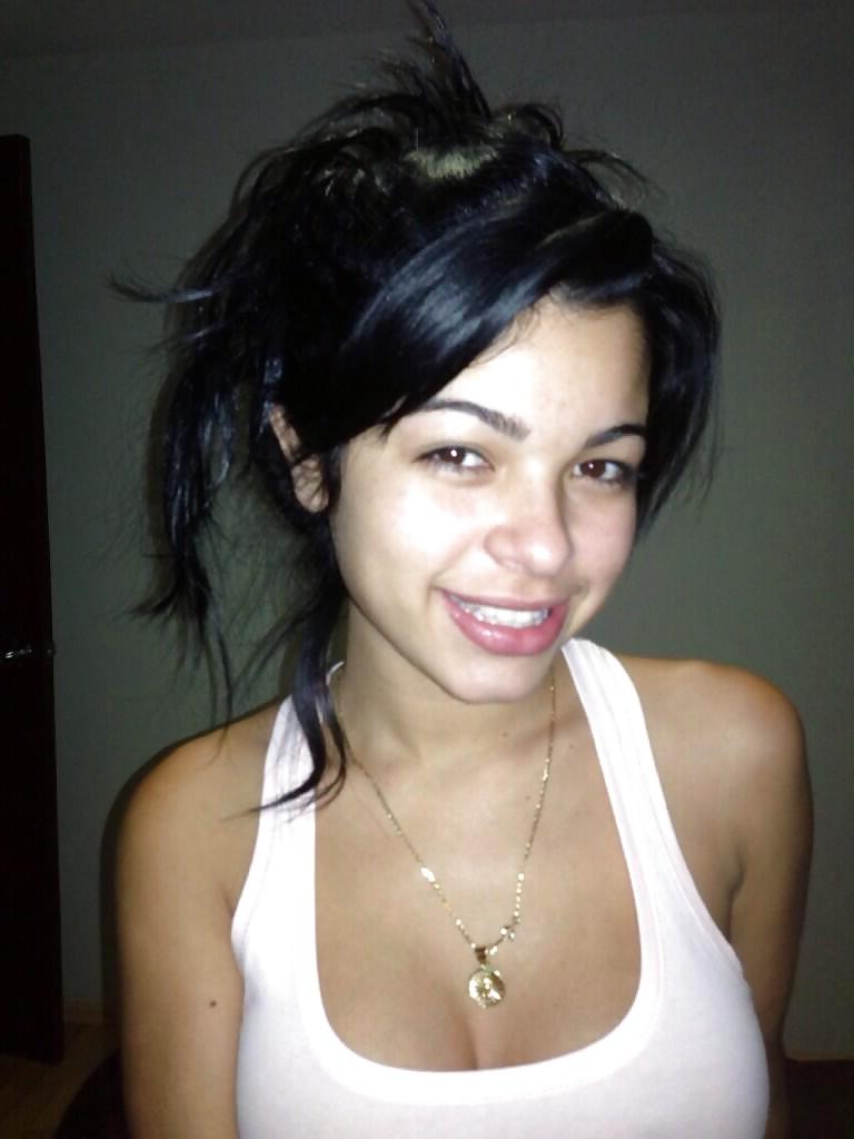 25P Rosita Voluptuous Teen