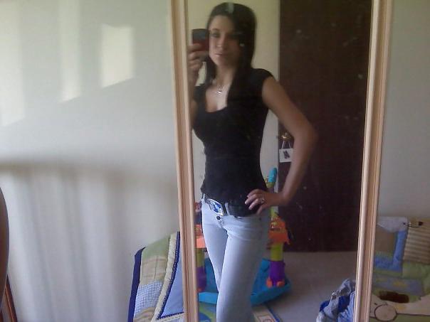 5P My girlfriend (non nude)