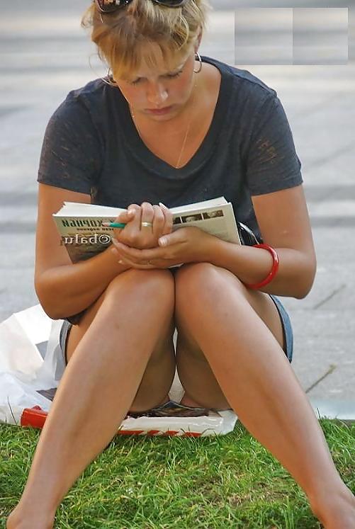 25P Voyeur Upskirt  #7