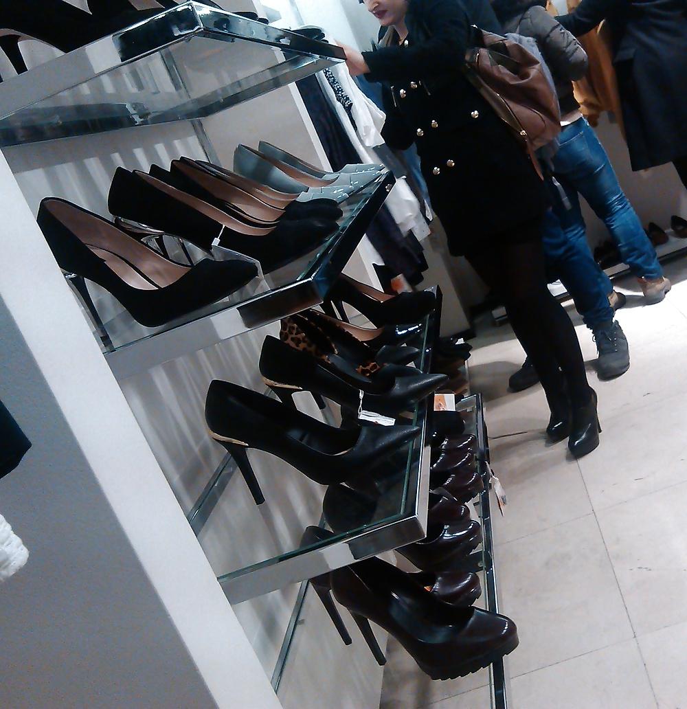 25P Voyeur heels 