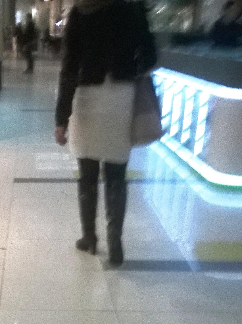 25P Voyeur heels 