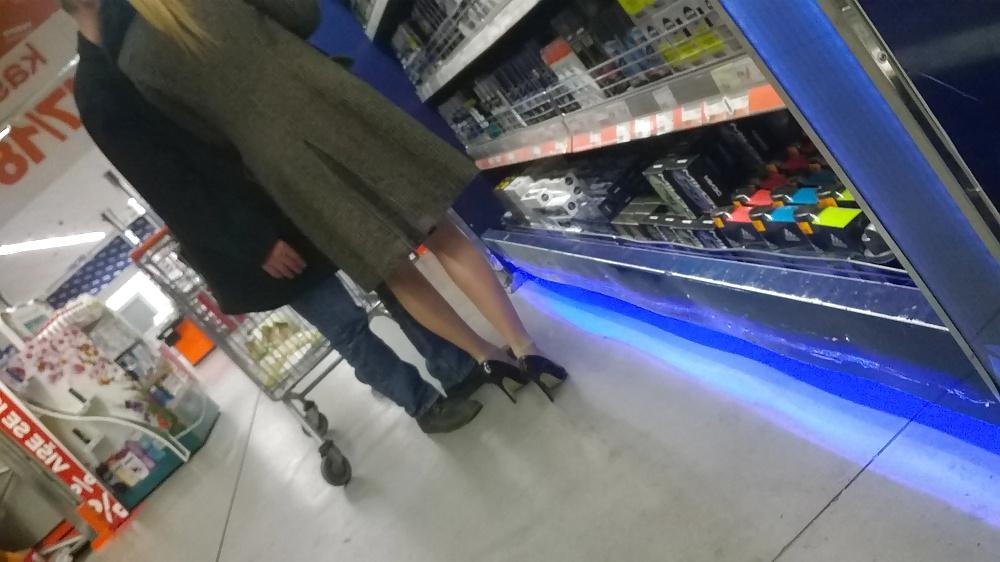 25P Voyeur heels 
