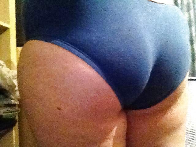 14P Bbw slut in her underwear 