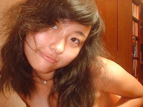 16P 0196 Asian Cutie