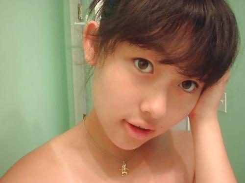 16P 0196 Asian Cutie