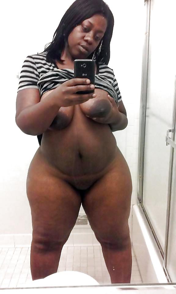 25P Huge ebony booty 2