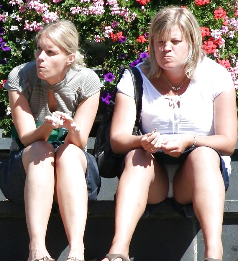 14P Public upskirt
