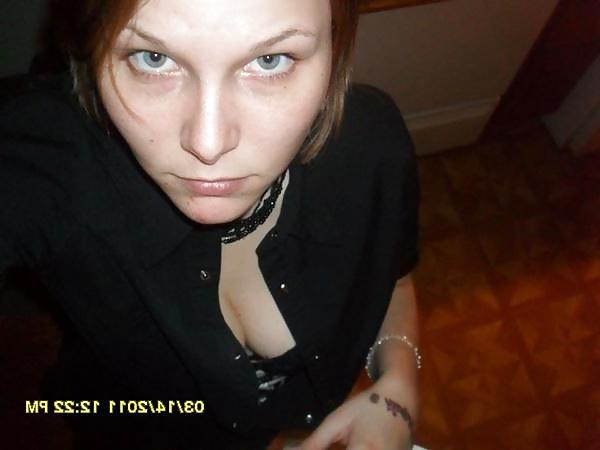 25P Ashlee G, Nikki D,s NOT sister