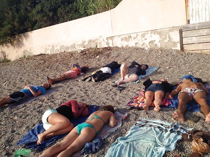 17P A frapper et violer brutalement