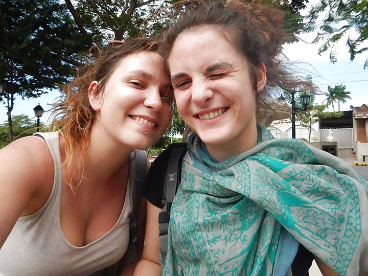 17P A frapper et violer brutalement
