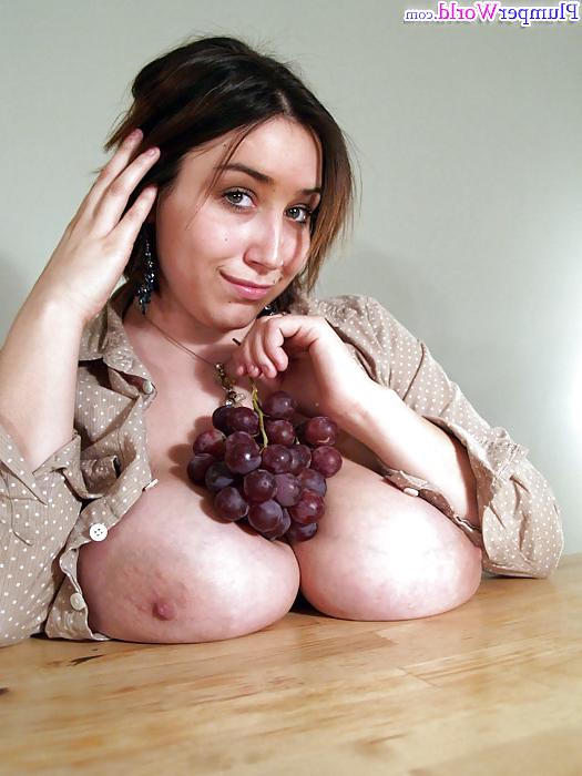 16P BBW on IKEA table