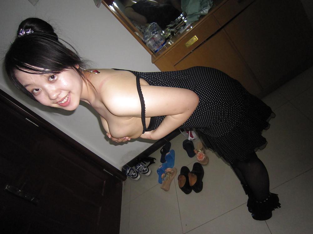 25P 0201 Asian Cutie