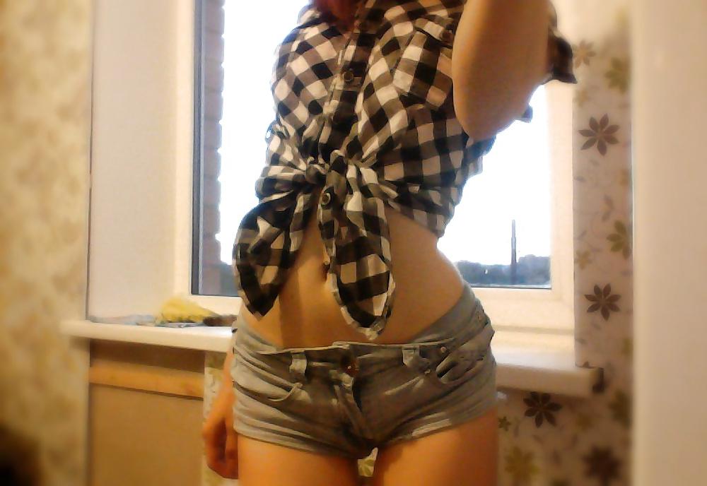 23P Alisa, Russian Teen Girl Selfshots (18+)