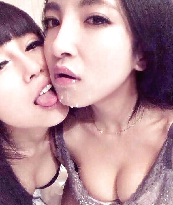 8P WeChat - Asian Chinese Lesbian Couple