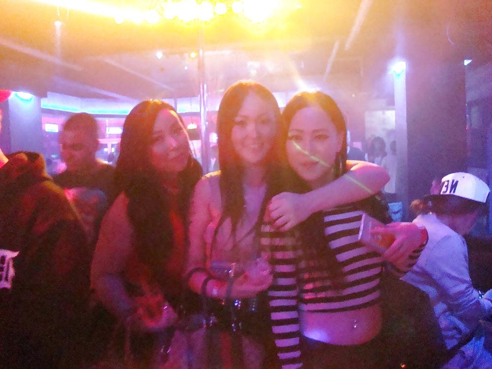 25P Thick sexy asian girls