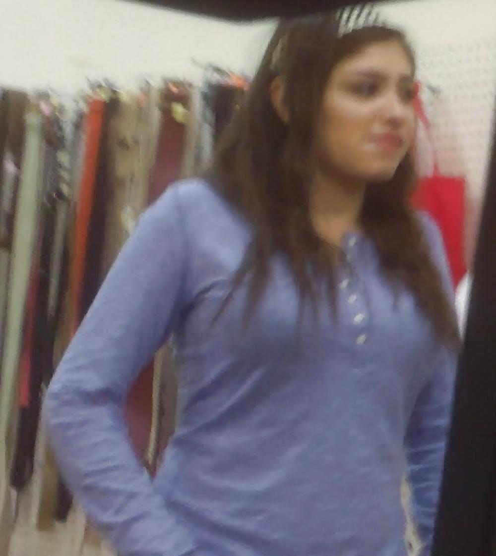 25P Sexy Latina teen ass & butt in tight jeans 