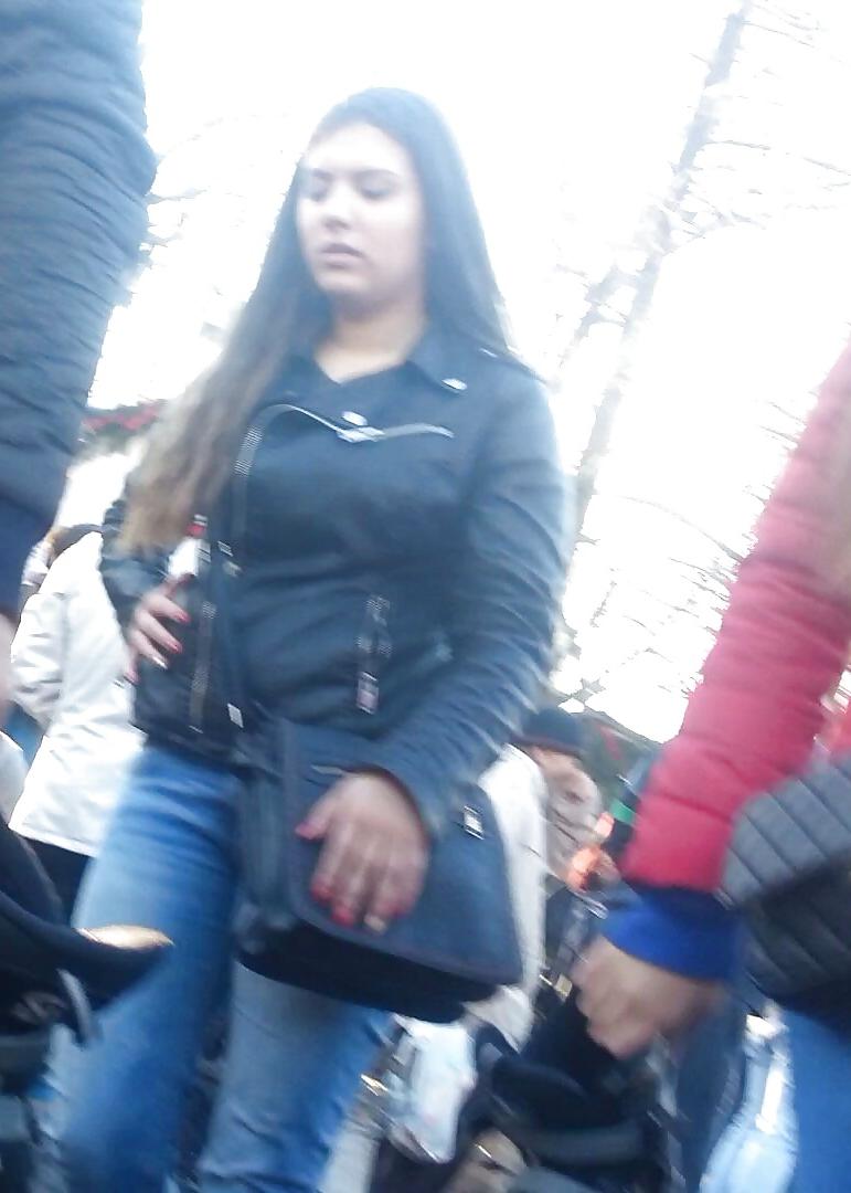 25P Spy sexy teens face romanian