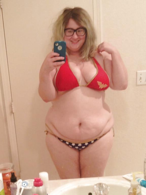 25P BBW in bikinis - Set 1