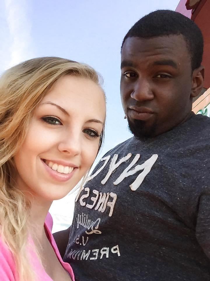 11P Hot Amateur White Girl Gone Black 1