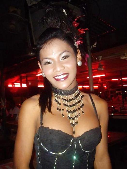 25P Ladyboy Kim aus Pattaya