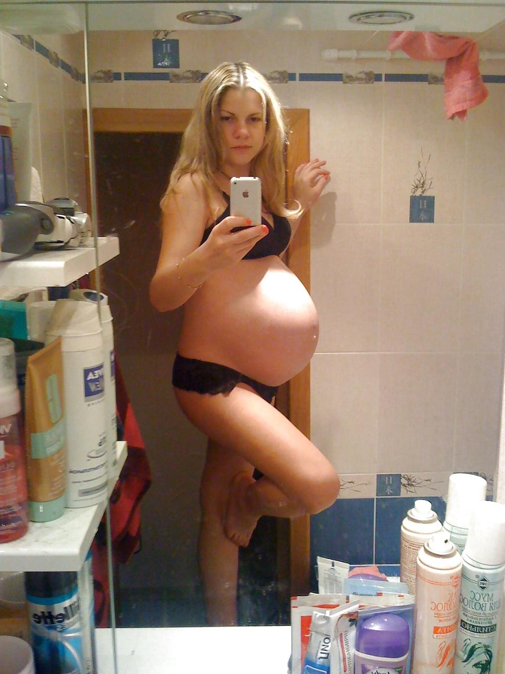 25P Pregnant and Showing - 2