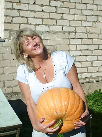 15P Russian mature Valentina J