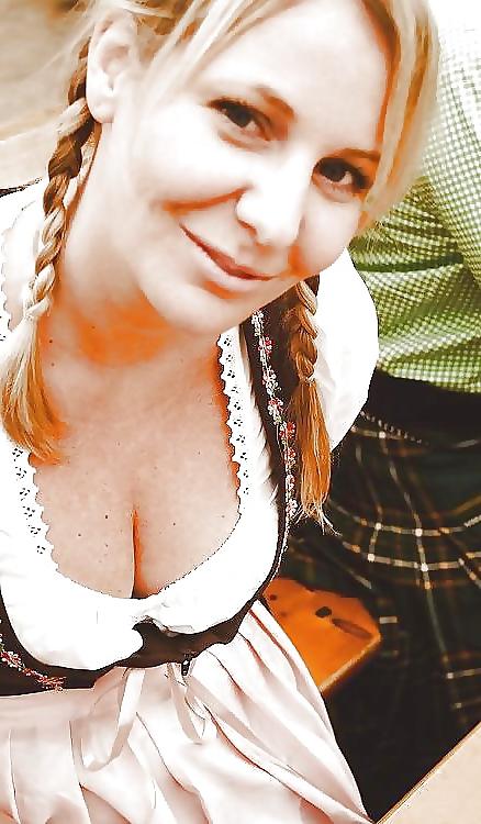 25P Dirndl