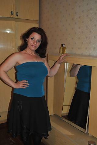25P MEGA HOT SUPER MATURE RUSSIAN