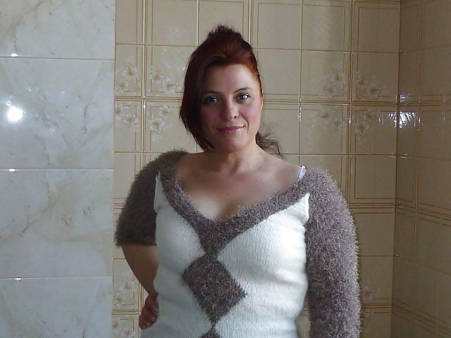 25P MEGA HOT SUPER MATURE RUSSIAN
